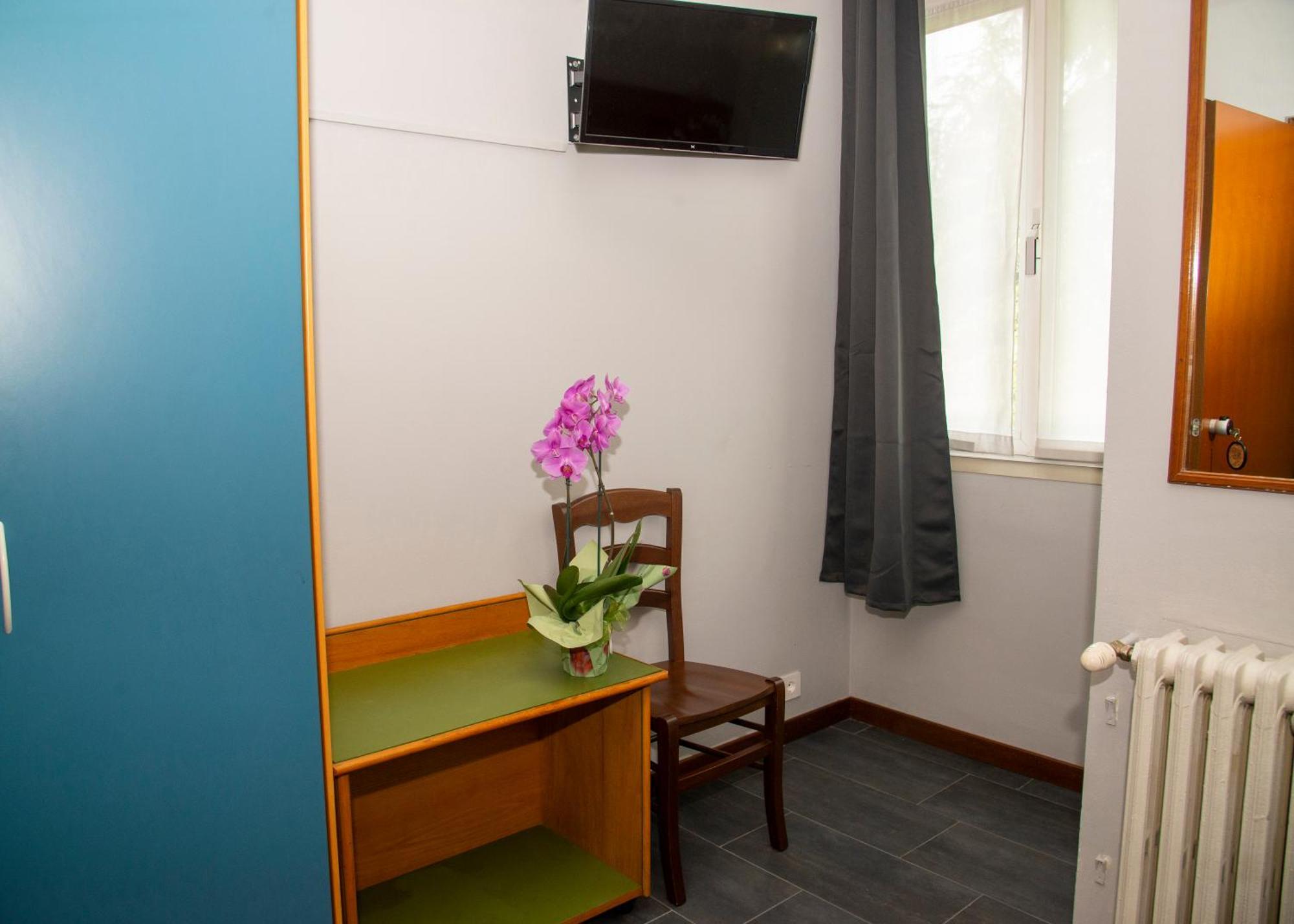 Varedo Hotel Victoria מראה חיצוני תמונה