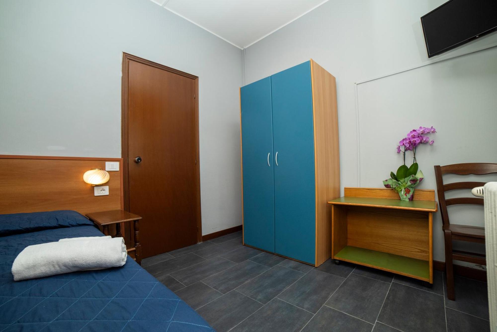 Varedo Hotel Victoria מראה חיצוני תמונה