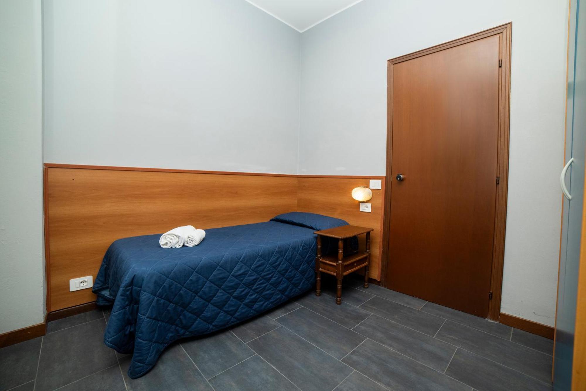 Varedo Hotel Victoria מראה חיצוני תמונה